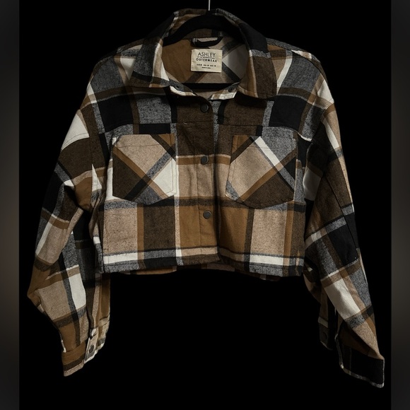 Ashley By 26 International Jackets & Blazers - Ashley by 26 International Cropped Shacket